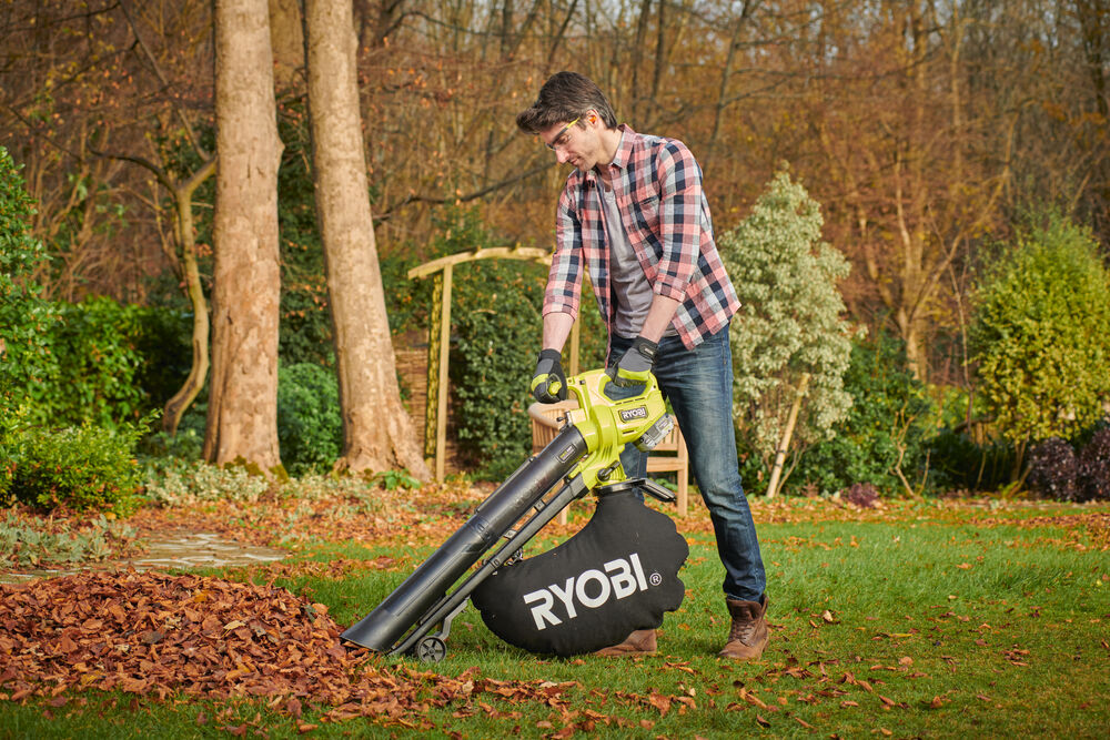 ONE + / Воздуходувка RYOBI RY18BVXA-0 (без батареи)