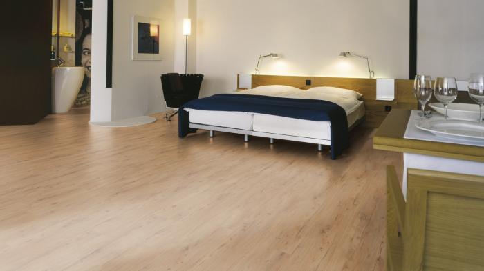 Ламинат Kronotex Exquisit plus D4715 Каштан Бордо