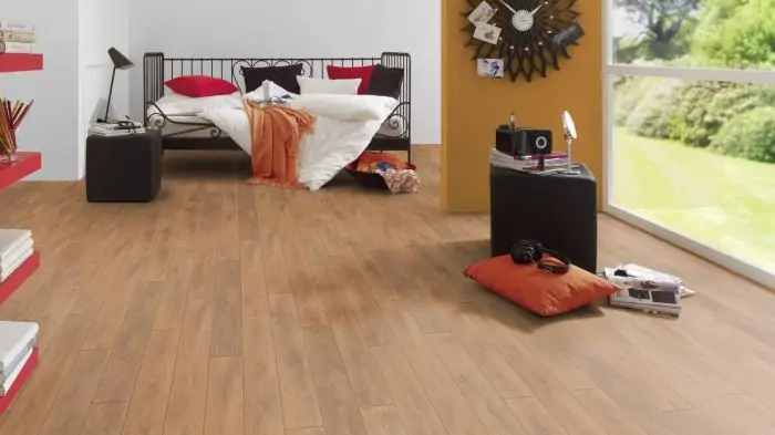 Ламинат Kronospan (Кроношпан) Super Natural Classic  Харлех Дуб (Harlech Oak)